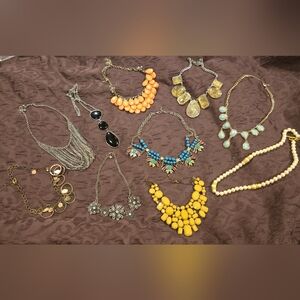Womens Fashion Statement Necklace Lot. Chunky Style. Mixed Tone. Wear Or Craft.